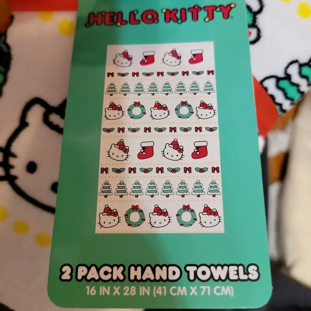 Hello Kitty Christmas 2 Pack Hand Towels NWT